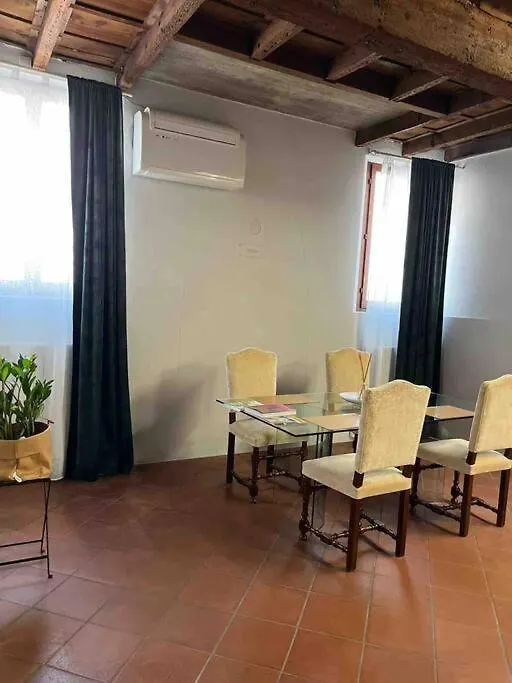 Interno Uno Apartment Ferrara